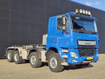 DAF CF 460 8x4 / HIAB HOOKLIFT / RETARDER / SPRING SUSPENSION